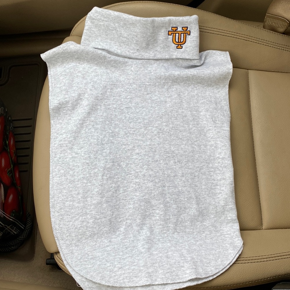 University of Texas faux turtleneck (Dickey)